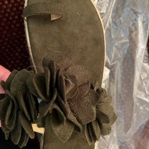 Women's Olive Suede platform Sandals